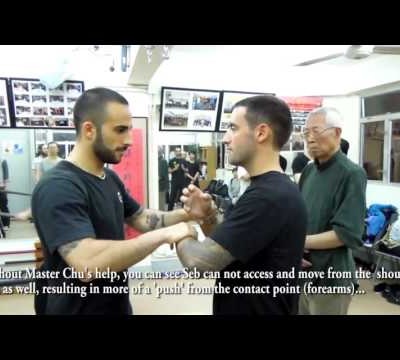 Wing Chun Shoulder correction by Chu Shong Tin